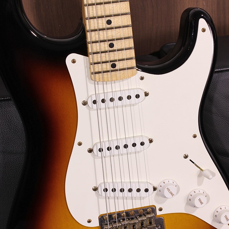 Fender Custom Shop 1956 Stratocaster Closet Classic w/Relic Hardware Wide 2-Color Sunburst SN. CZ585066 画像4