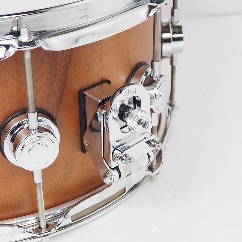 dw 【創業50周年大決算SALE】DRX66514SSC367 [Collector's Pure Maple Old Style VLT Shell 14×6.5 / Natural Hard Satin Over Koa] 【在庫処分特価品】 画像5