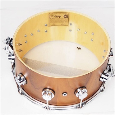 dw 【創業50周年大決算SALE】DRX66514SSC367 [Collector's Pure Maple Old Style VLT Shell 14×6.5 / Natural Hard Satin Over Koa] 【在庫処分特価品】 画像8