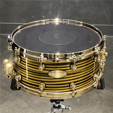 Pearl Masterworks Snare Drum 14x6.5 -Gold Swirl on Black Carbon【イケベ楽器店創業50周年記念モデル】 画像3
