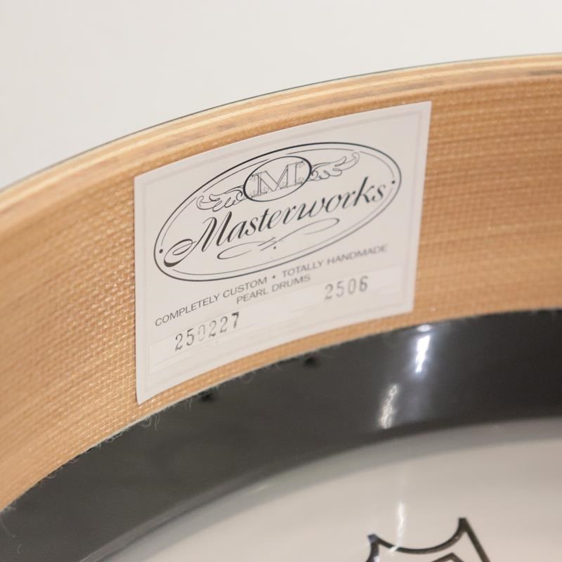 Pearl Masterworks Snare Drum 14x3.5 Free Floating - Gold Swirl on Black Carbon【イケベ楽器店創業50周年記念モデル】 画像8