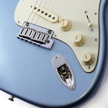 Fender USA American Ultra Luxe Vintage '60s Stratocaster (Ice Blue Metallic/Rosewood) 画像4