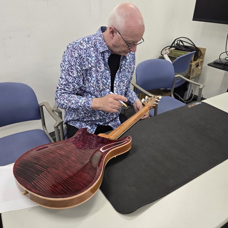 P.R.S. 【Paul Reed Smith氏サイン入り！！】McCarty 594 Hollowbody II 10 Top (Red Tiger) #24 0399132 画像7