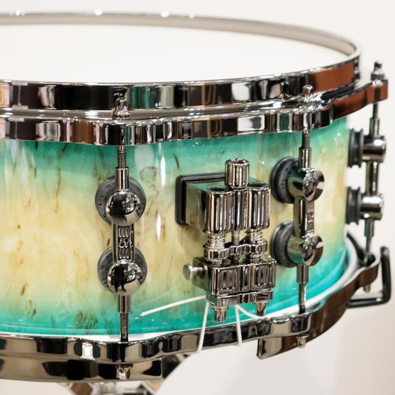 SONOR 【イケベ楽器店創業50周年記念モデル】SQ2 System Snare Drum - Maple Vintage 14x6 - Blue Burst on Scandinavian Birch 画像4