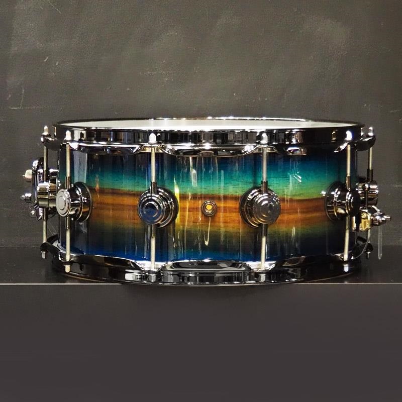 dw 【受注生産品/納期約6か月、ご注文受付中！】Collector's SonicPly Snare Drum 14x5.5 [Natural to Quick Royal Blue Burst over Horizontal Padauk] 画像1