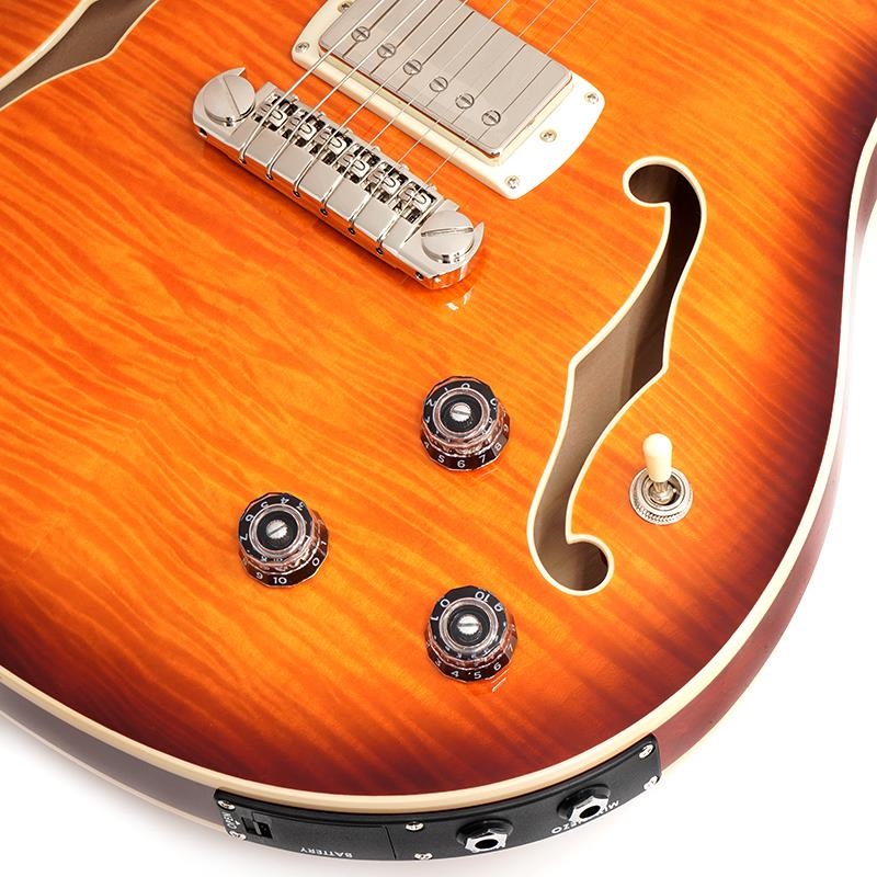 P.R.S. SE Hollowbody II Piezo (Vintage Sunburst) 画像4