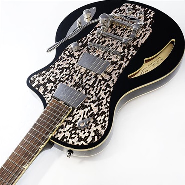 Duesenberg DJA-BK JULIA (Black w/Crystaloid pickguard) 【傷あり特価】 画像5
