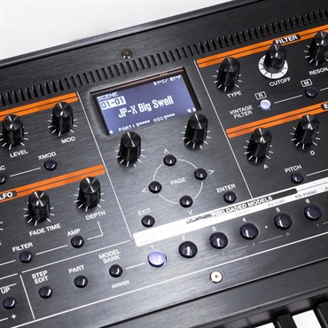Roland USED 中古 JUPITER-Xm 【純正ソフトケース付属】 画像3
