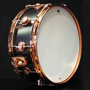 dw DRVD5514SVPBK [Collector's Satin Black Over Brass Snare 14×5.5 / Copper Finish Hardware]【日本初入荷/特注品】 画像3