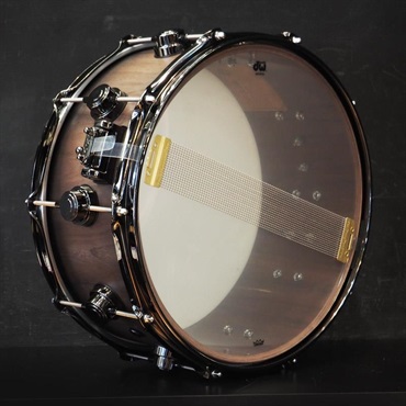 dw DR936514SSN692 [Collector's Pure Walnut 14×6.5 / Natural To Quick Ebony Burst / Black Nickel Finish Hardware]【限定生産モデル】 画像4