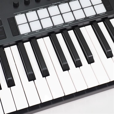 NOVATION USED 中古 Launchkey 37 Mk4 (ノベーション)(ラウンチキー)(37鍵盤USB・MIDIコントローラー) 画像1