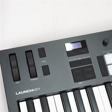 NOVATION USED 中古 Launchkey 37 Mk4 (ノベーション)(ラウンチキー)(37鍵盤USB・MIDIコントローラー) 画像2