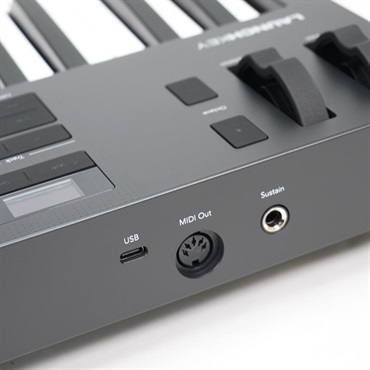 NOVATION USED 中古 Launchkey 37 Mk4 (ノベーション)(ラウンチキー)(37鍵盤USB・MIDIコントローラー) 画像4
