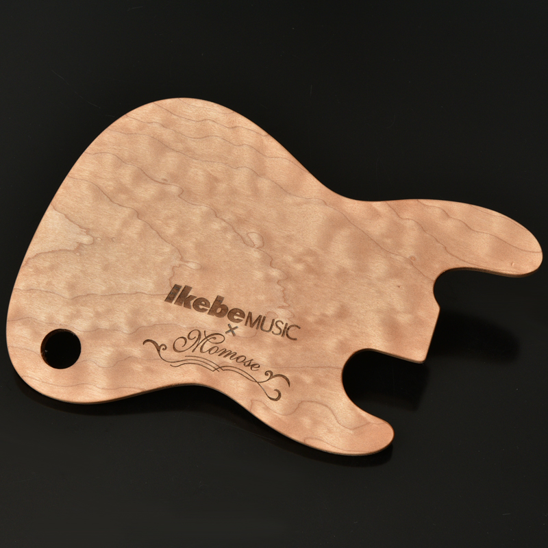 期間中momoseベース本体をご購入の方に、カッティングボードプレゼント！